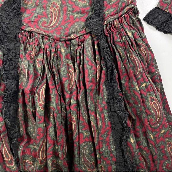 Vintage Victorian Prairie Dress Handmade Paisley Red Green Black Goth - Picture 11 of 12